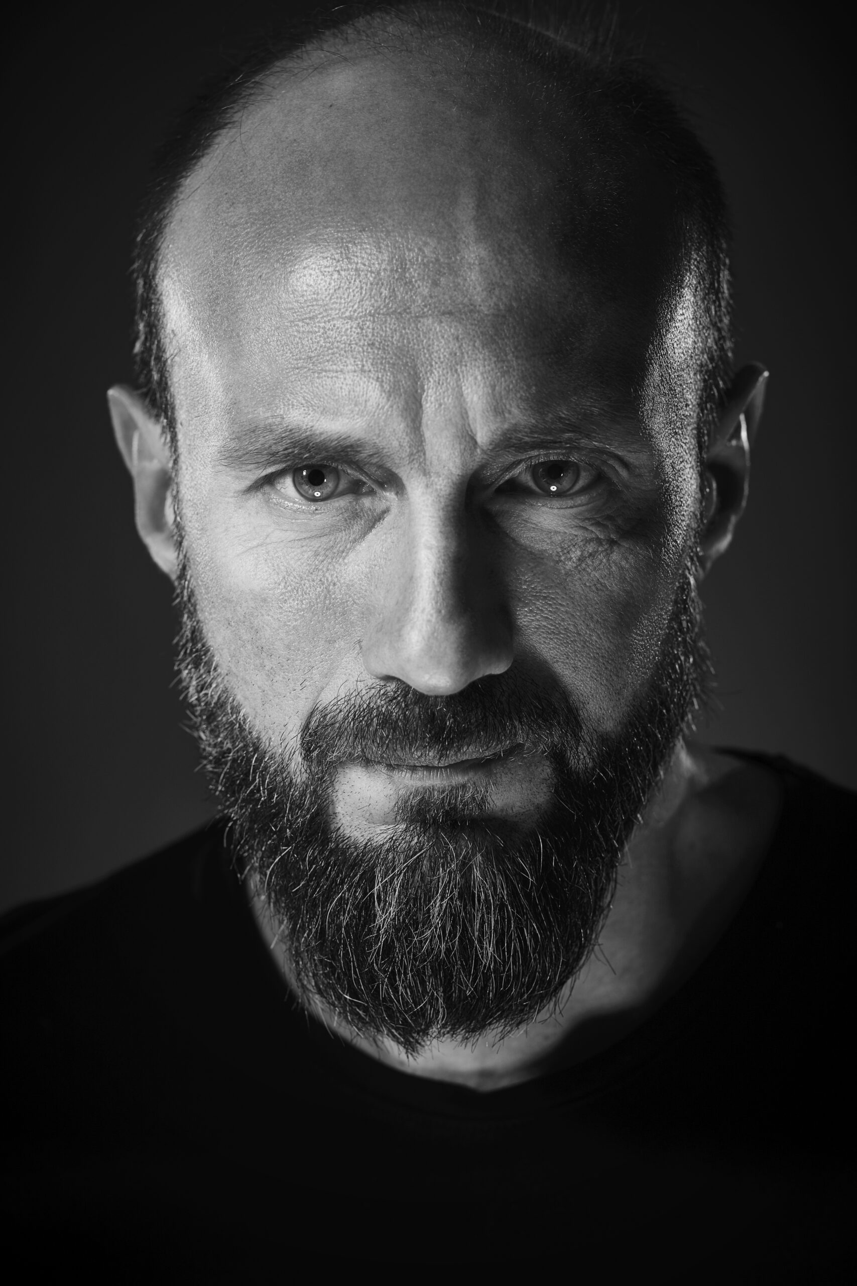 Momchil Nikolov